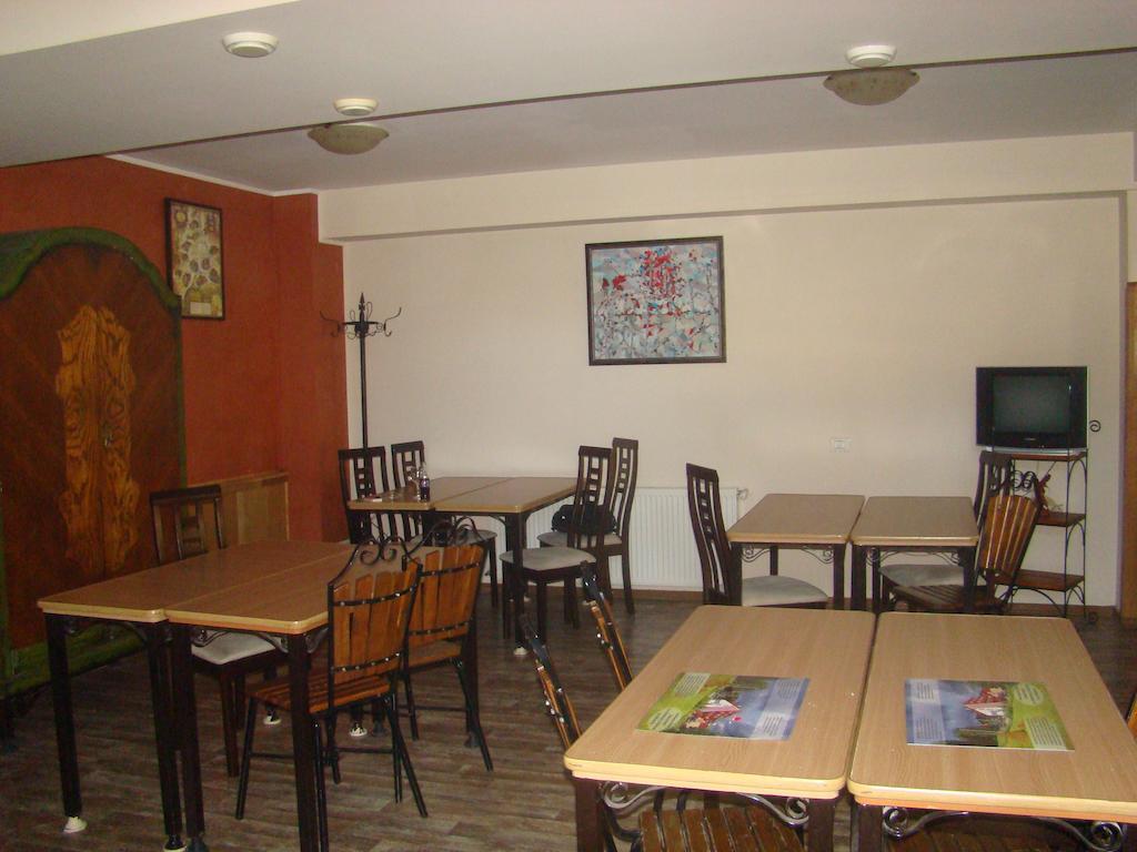 Hotel Zada Предял Экстерьер фото